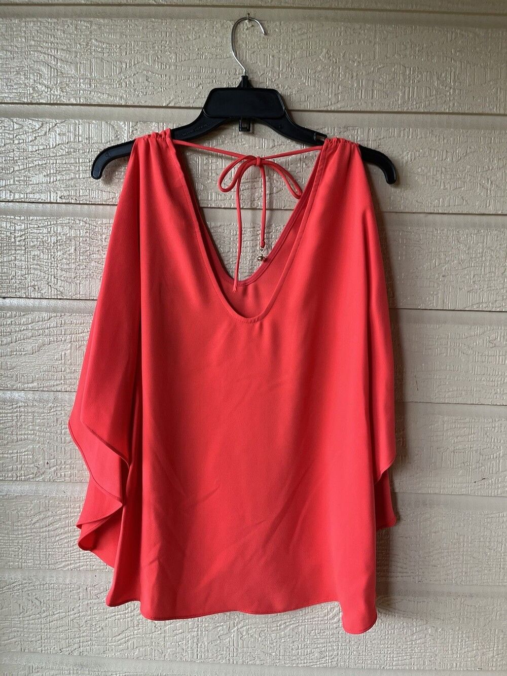 Trina Turk women Poppy Haipo Draped Side Tie Back Crepe Blouse Top sz Small $198 - Picture 5 of 11